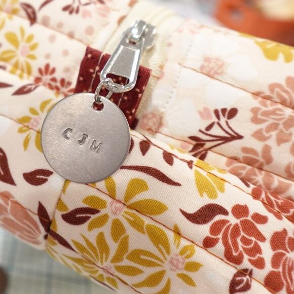 NEW Personalized / Quilted/ Handmade BOXY BAG! DESERT FLORALS / SMALL - Picture 6 of 6